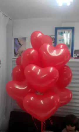 Балони - сърца за любимата жена