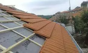 9. Снимка на ремонт на покриви