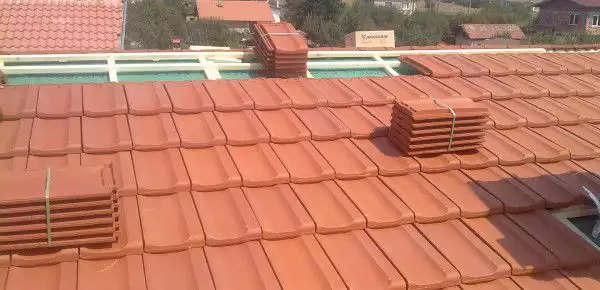 3. Снимка на Ремонт на покриви Отстраняване на течове