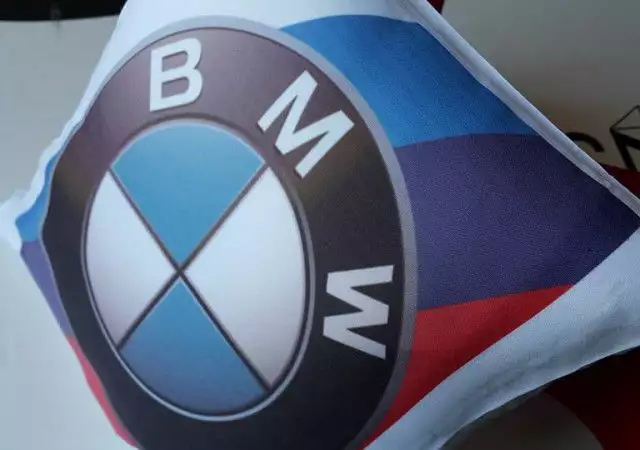 2. Снимка на Възглавница BMW Mpower