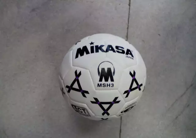 1. Снимка на Хандбална топка Mikasa SIZE 3 и 2 нова оригинална