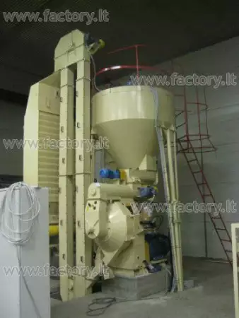 Индустриална машина за пелети GL 1.5A - над 1.3 тона за час