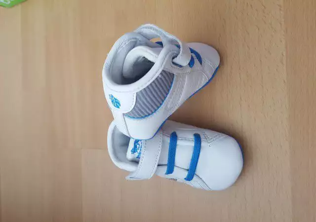 2. Снимка на Бебешки обувки