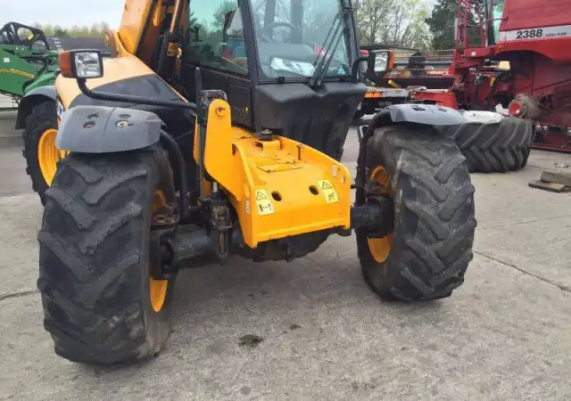 2. Снимка на JCB 535 - 95 Agri Super