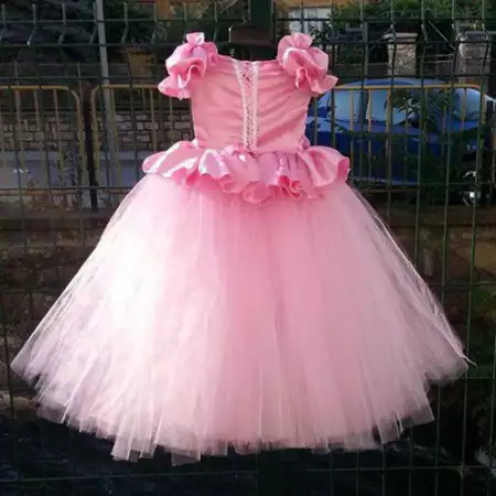 2. Снимка на Прекрасна рокля за принцеси