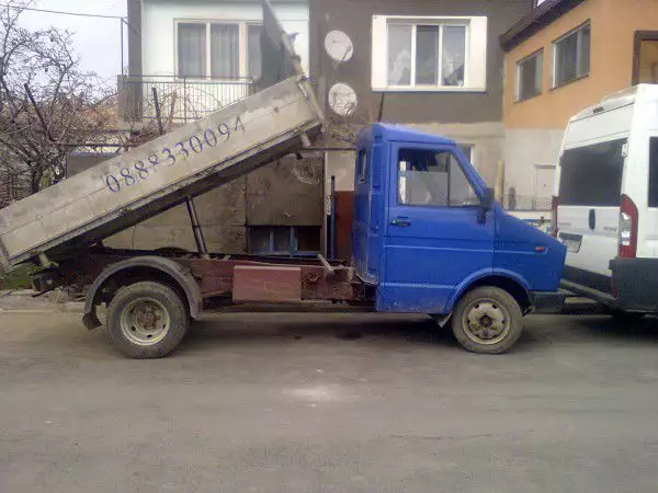 Транспортни услуги за всякакви товари в София и страната