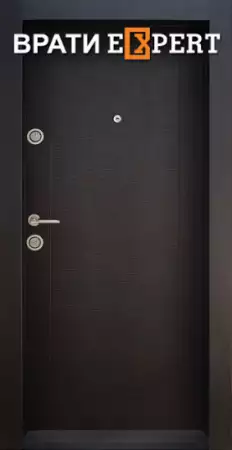 1. Снимка на Блиндирана входна врата код BG - 002, цвят Венге