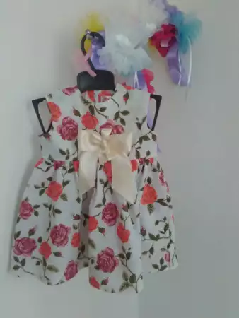 1. Снимка на Детска рокличка