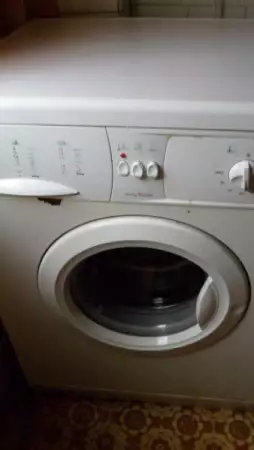 пералня - индезит