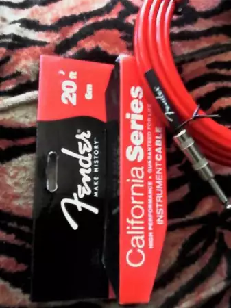 Fender instrument cable red 6m.20ft.new.