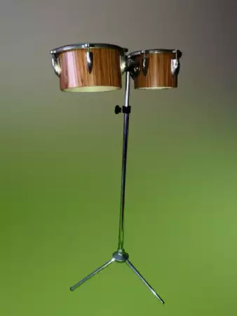 4. Снимка на Каса за барабани, бонгоси