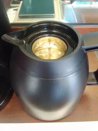 5. Снимка на Кафе машина с Термо кана - термос