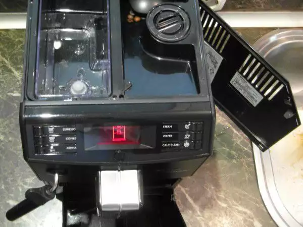 6. Снимка на SAECO Minuto - кафемашина робот пълен автомат с дисплей