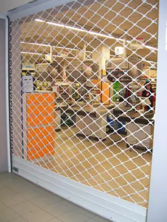 3. Снимка на изработка, монтаж и ремонт на гаражни врати