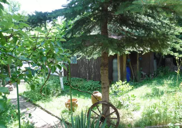 6. Снимка на Къща с двор за продажба - Горна Малина, София
