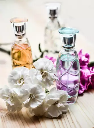 1. Снимка на Избор на дамкси и мъжки парфюми