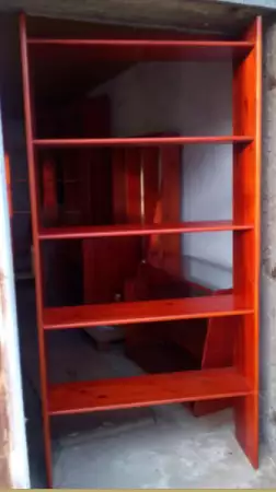 Библиотека с 5 рафта от червен чам, оборудване магазин