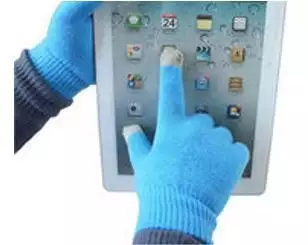 6. Снимка на Топли ръкавици за смартфон