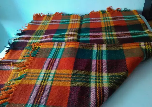 1. Снимка на Продавам нови родопски одеяла
