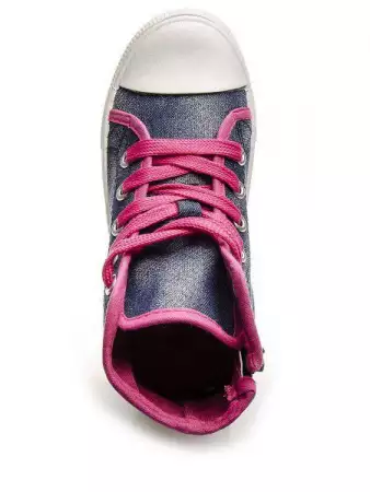 4. Снимка на Текстилни обувки на HelloKitty от Perfection