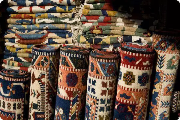 1. Снимка на Купувам Стари килими чипровски, котленски, персийски0888882552