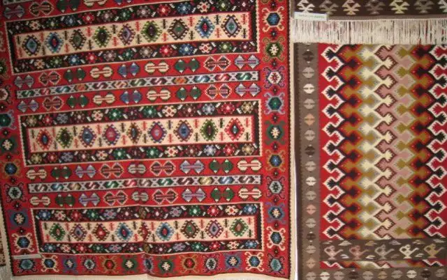 2. Снимка на Купувам Стари килими чипровски, котленски, персийски0888882552