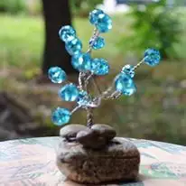 11. Снимка на Уникални дървета от кристали и минерали