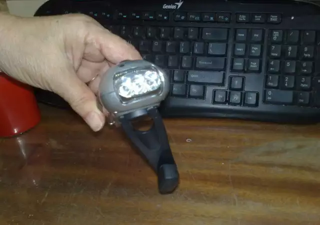 1. Снимка на Динамо LED фенер зареждане GSM - 16 лв