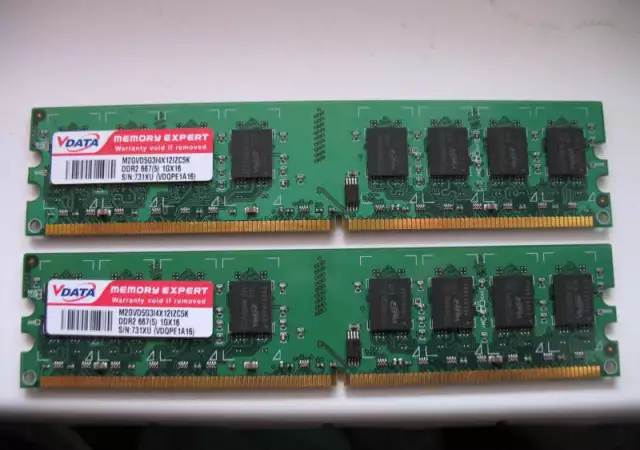 Продавам RAM памет за настолен компютър