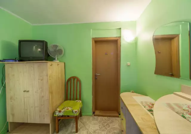 2. Снимка на Валдин Хостел - център, самостоятелни стаи за нощувки - Варна