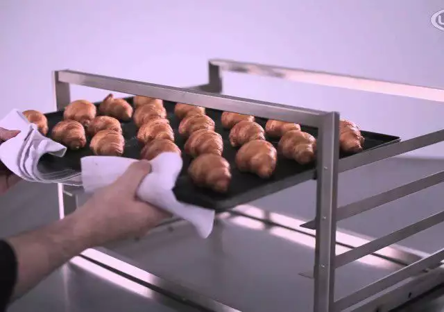 36. Снимка на Професионален елктрически тостер за хот - дог, сандвичи и др