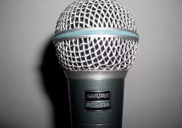 1. Снимка на продавам Shure Beta 58A професионален микрофон