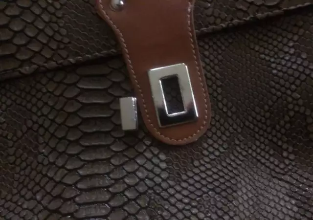 3. Снимка на Нова чанта тип крокодилова кожа