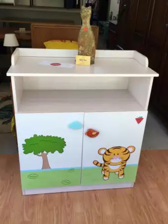 1. Снимка на шкаф за детска стая