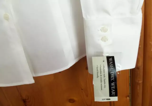 5. Снимка на Дамска бяла риза с дълъг ръкав