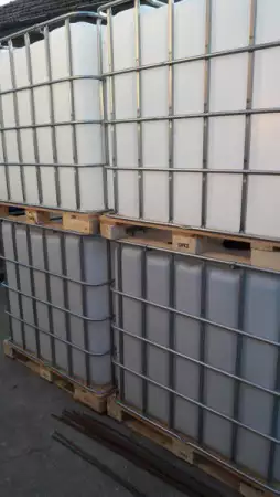 3. Снимка на Продавам бидони IBC контейнери по 1000 литра