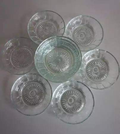 1. Снимка на Стъклени десертни чинийки - 12 бр.