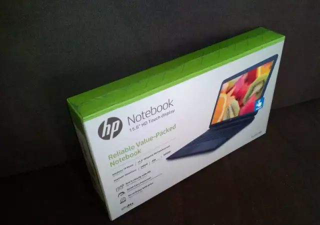 1. Снимка на Touch Screen Laptop HP 15 - F222WM 15.6