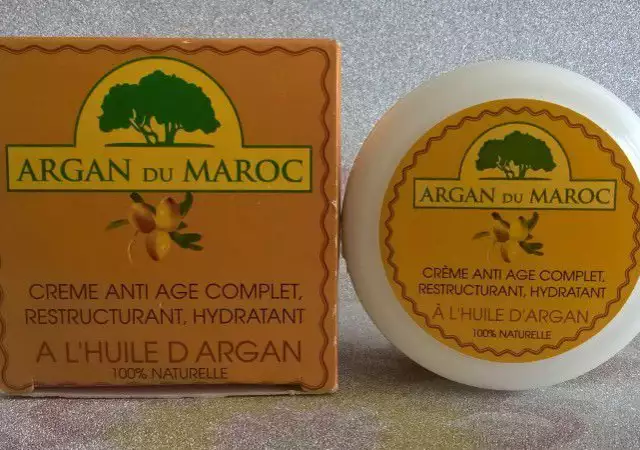 4. Снимка на арганово масло Мароко . екосертификат