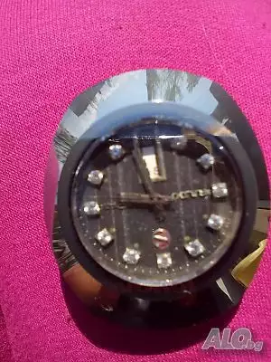 1. Снимка на оригинален Радо часовник от 70 - те години