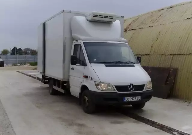Хладилен и товарен превоз в София и страната