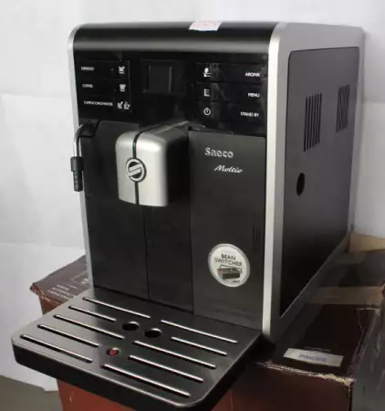 1. Снимка на Saeco Moltio - автоматична кафе машина