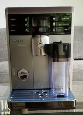 4. Снимка на Saeco Moltio - автоматична кафе машина