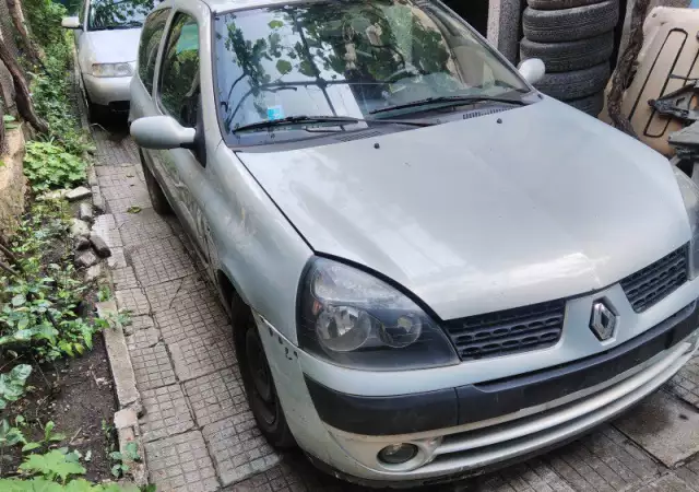 Renault Clio 1.5dci на части