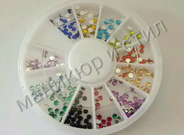 1. Снимка на Цветни камъчета за декорация 12 цвята, за маникюр и педикюр