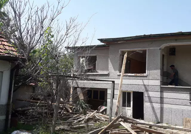 1. Снимка на Събаряне на стари къщи в Пловдив
