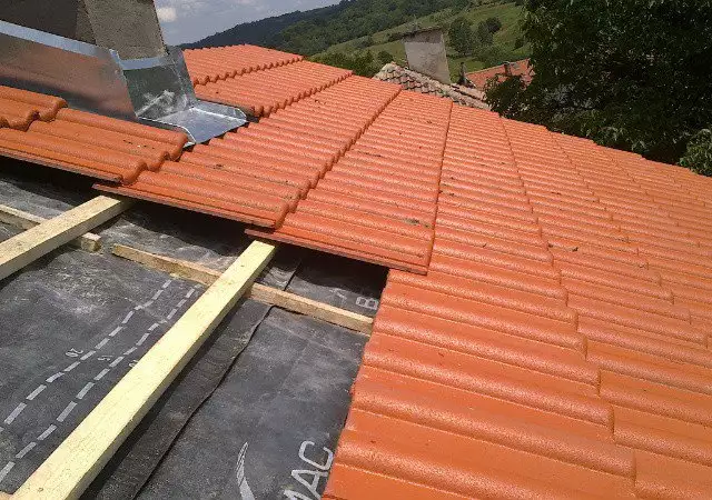 1. Снимка на ремонт на покриви на най ниски цени в цялата страна