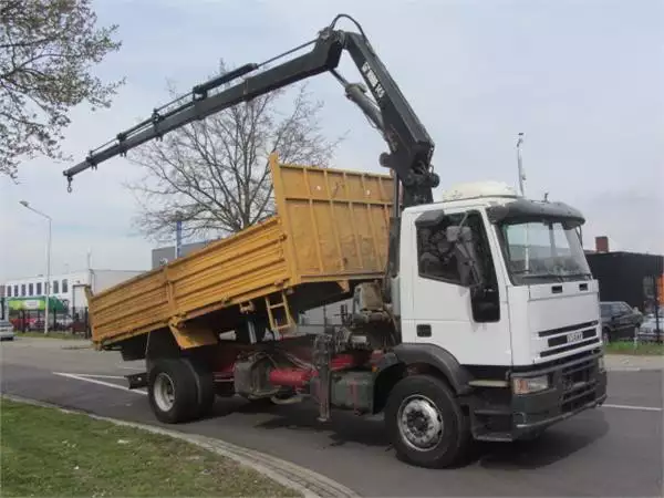 Транспорт с Камион с КРАН и Самосвал 5 до 8 тона полезен тов