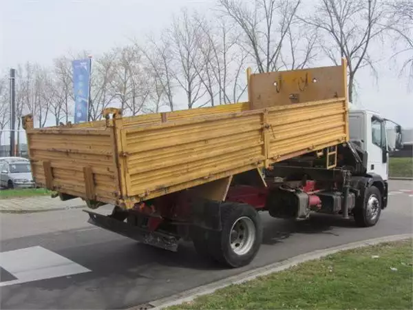 Транспорт с Камион с КРАН и Самосвал 5 до 8 тона полезен тов