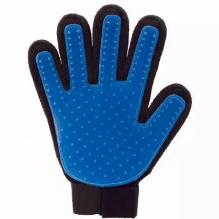 4. Снимка на True Touch - специални ръкавици за домашни любимци